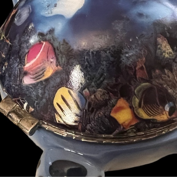 Ardleigh Elliott “Ocean City” music trinket box - Picture 5 of 7